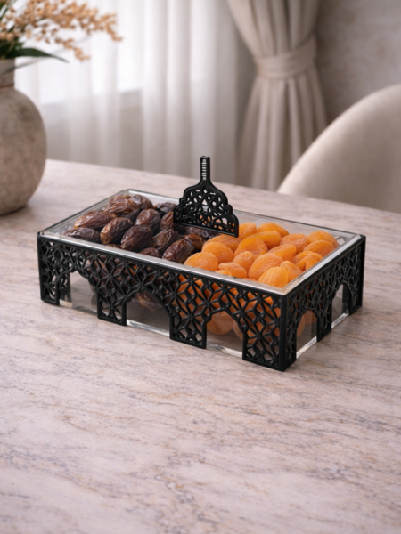 علبه ديزاين شرقي اسود
30x20x7 cm
