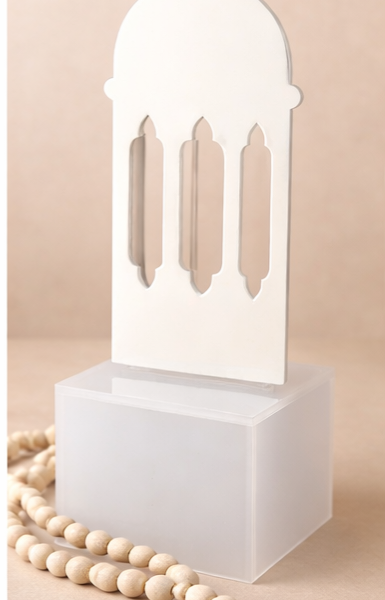 ستاند الفانوس أبيض 13x40 cm