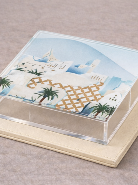 قاعده جلد مع علبه اكريليك 20x20cm