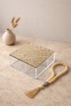 علبه اكريليك مع غطا ذهبي تصميم إسلامي 20x20 cm